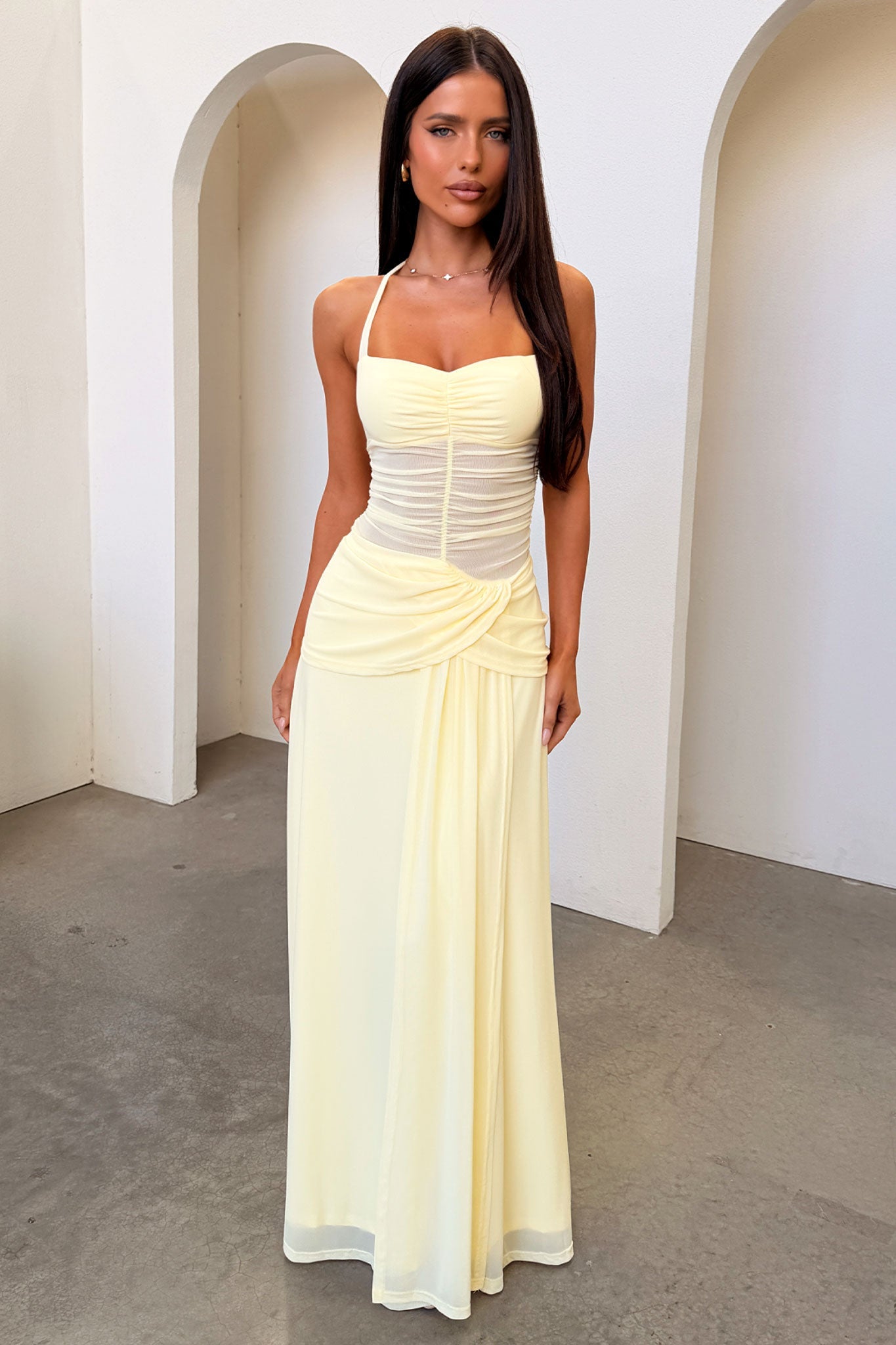Gabrielle Halterneck Mesh Maxi Dress - Żółta