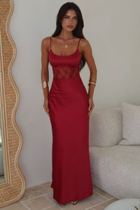 Azaria Maxi Dress - Czerwona