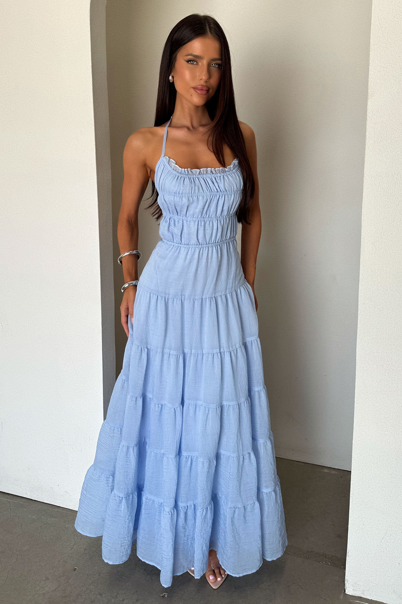 Daisy Halter Neck Maxi Dress - Niebieska
