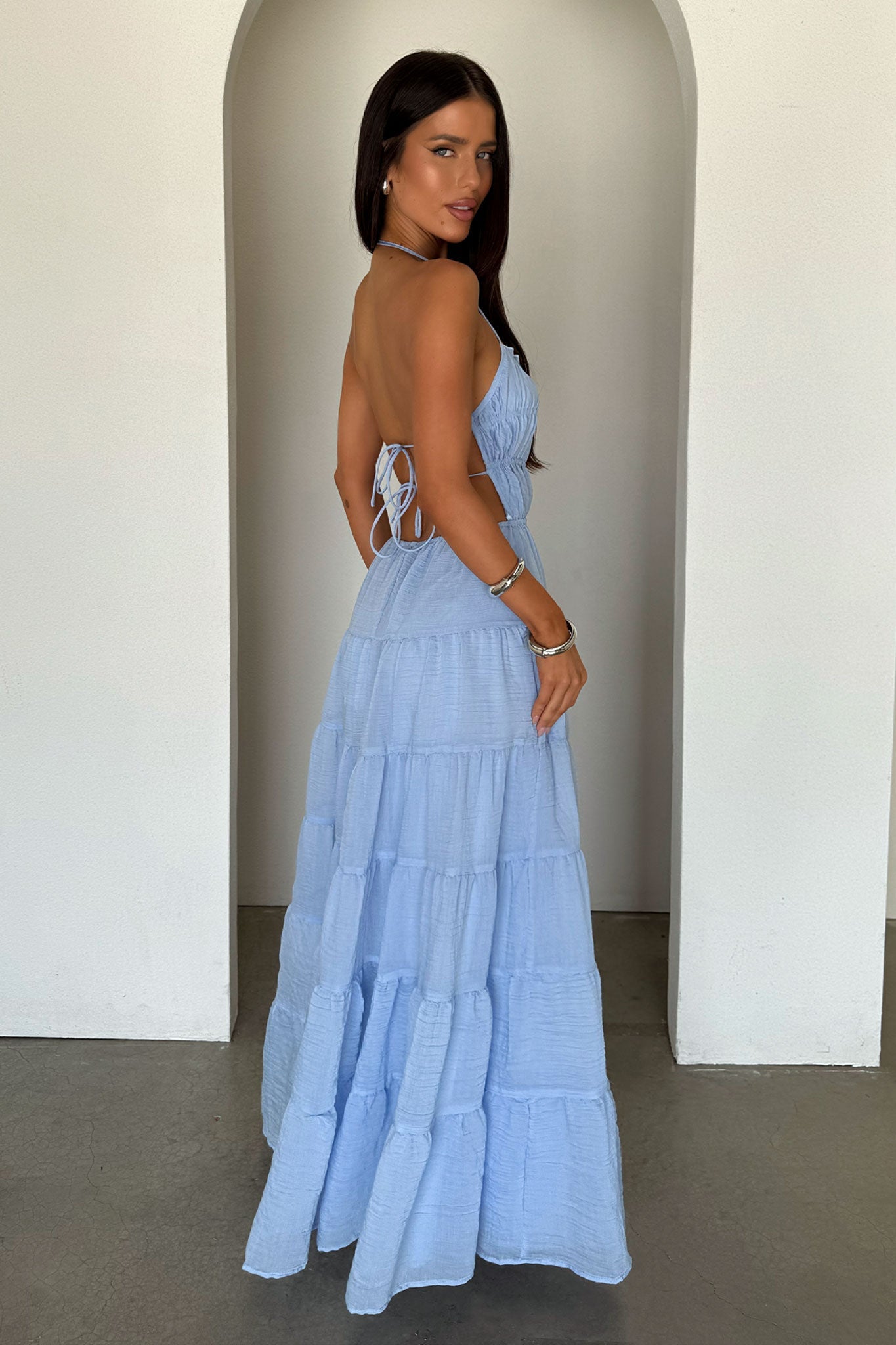 Daisy Halter Neck Maxi Dress - Niebieska