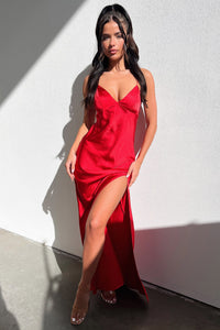 Jennifer Maxi Dress - Czerwona