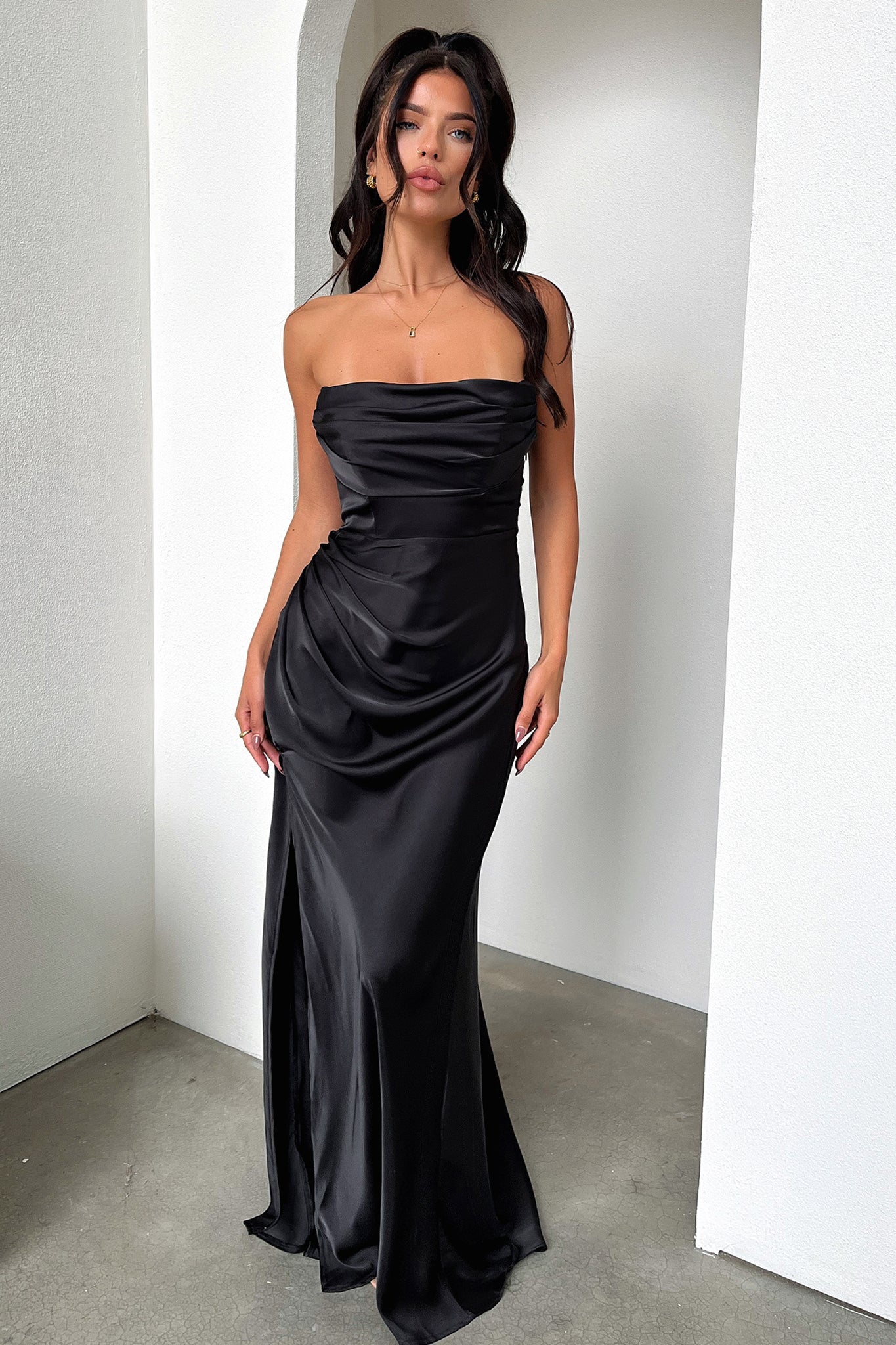 Lola Maxi Dress - Czarna