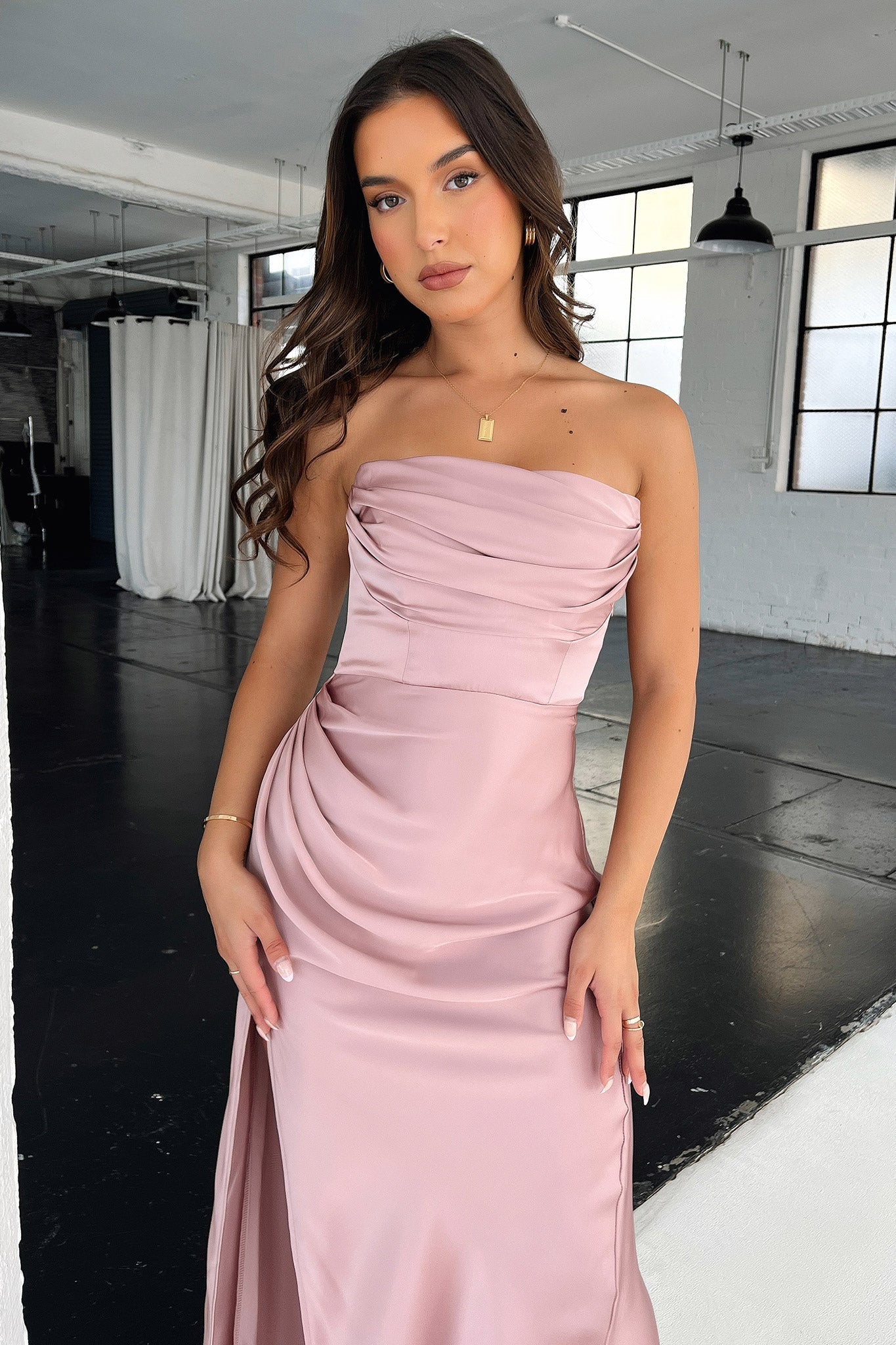 Lola Maxi Dress - Brzoskwiniowa