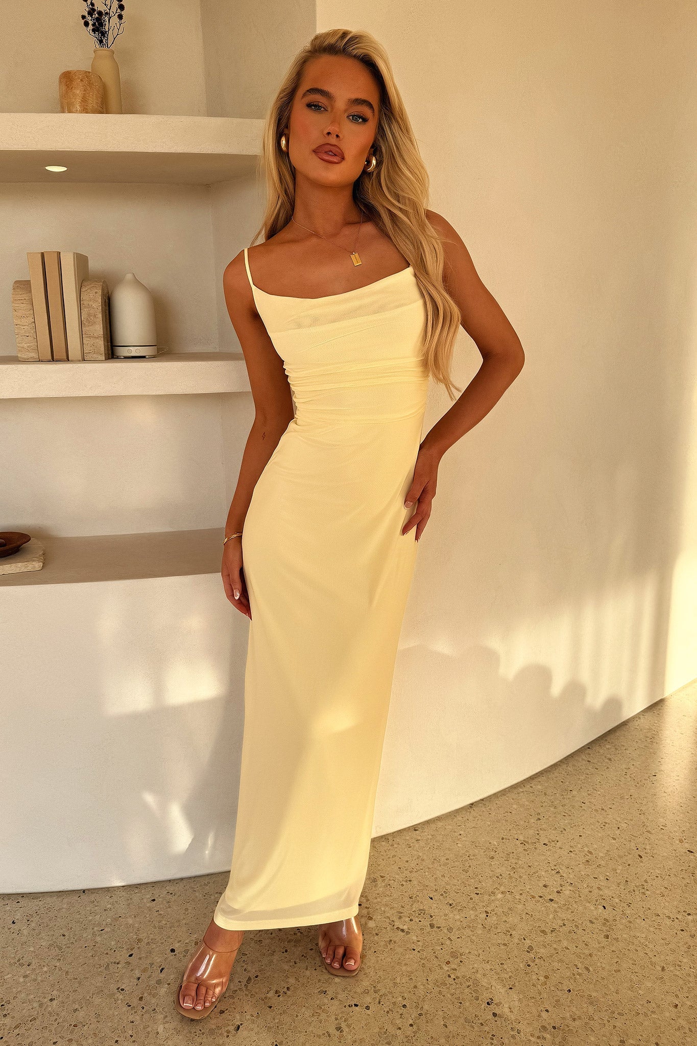 Nadine Lace-Up Back Maxi Dress - Żółta