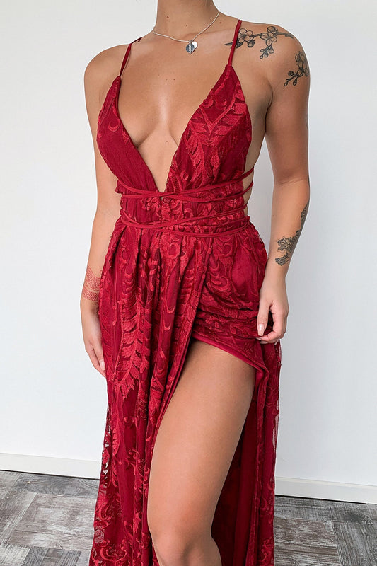 Scarlett Halter Maxi Dress - Bordowa