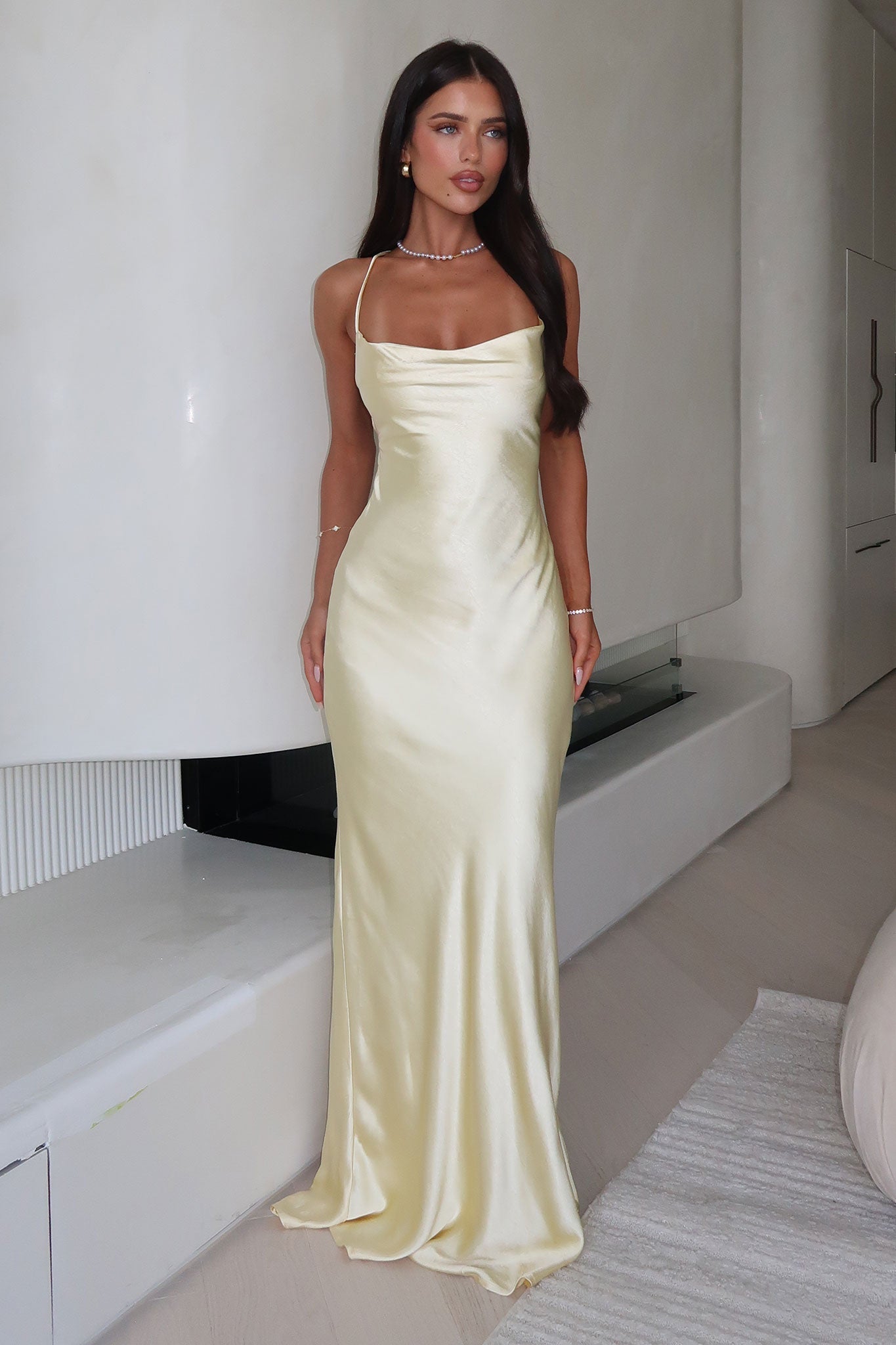 Starlette Cowl Neck Satin Maxi Dress - Żółta