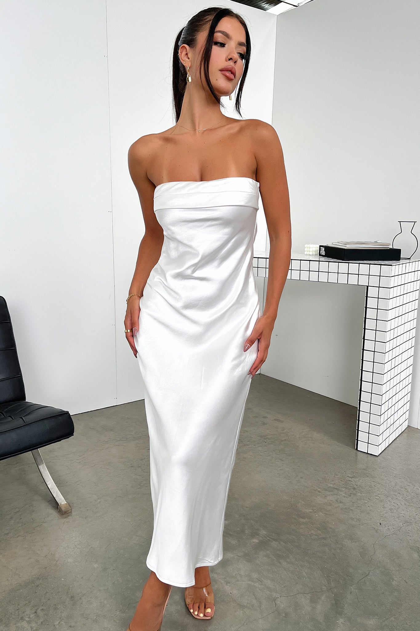 Tiana Maxi Dress - Biała